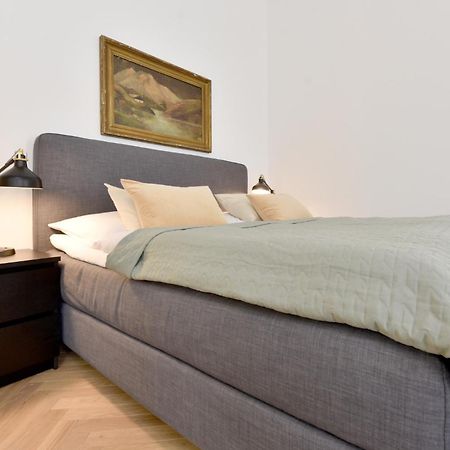 Apartman S Balkonom Trenčín Eksteriør billede